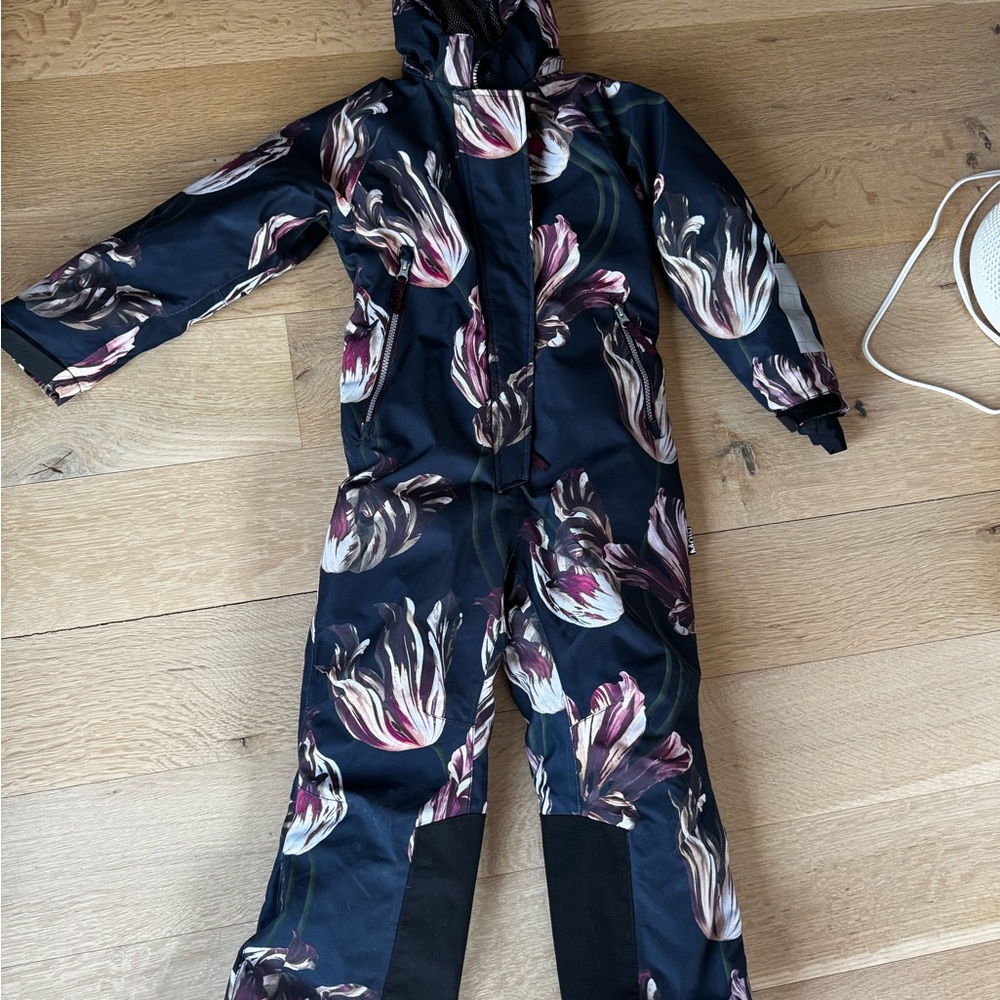 Molo Black Snowsuit with Floral Accents SZ 122  6\7